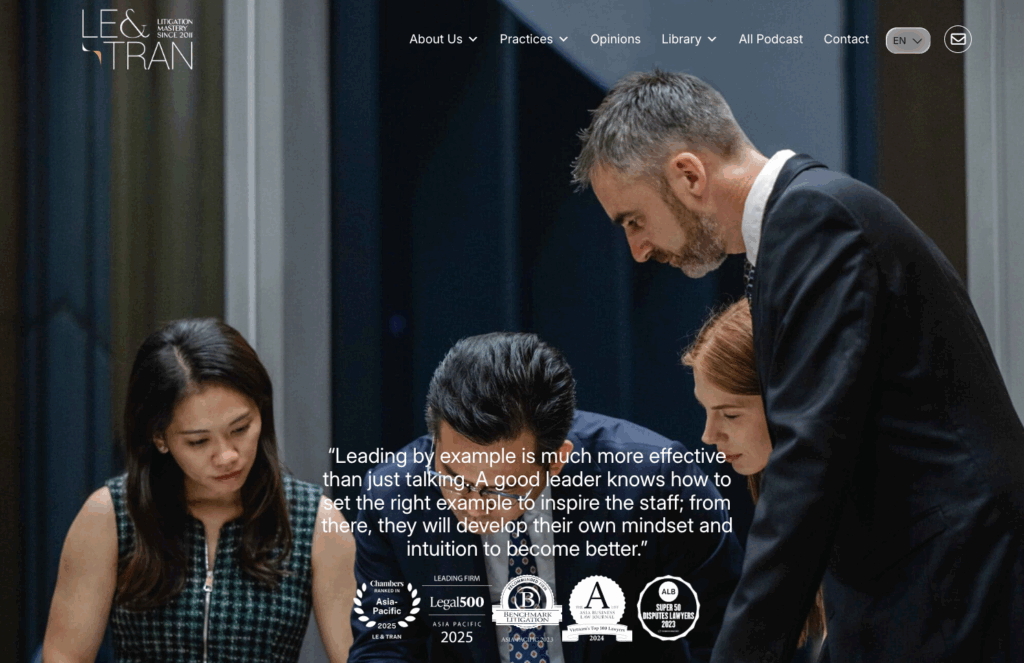 giao diện website công ty luật Le & Tran